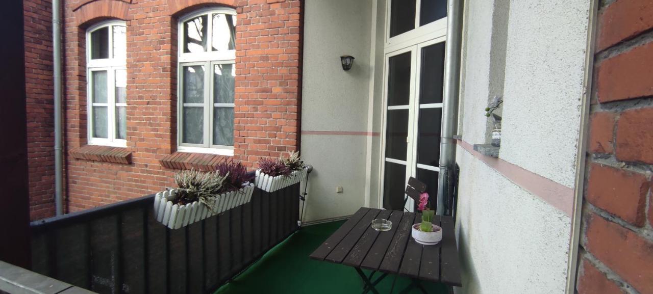 Ferienwohnung Cottbuser City Buitenkant foto